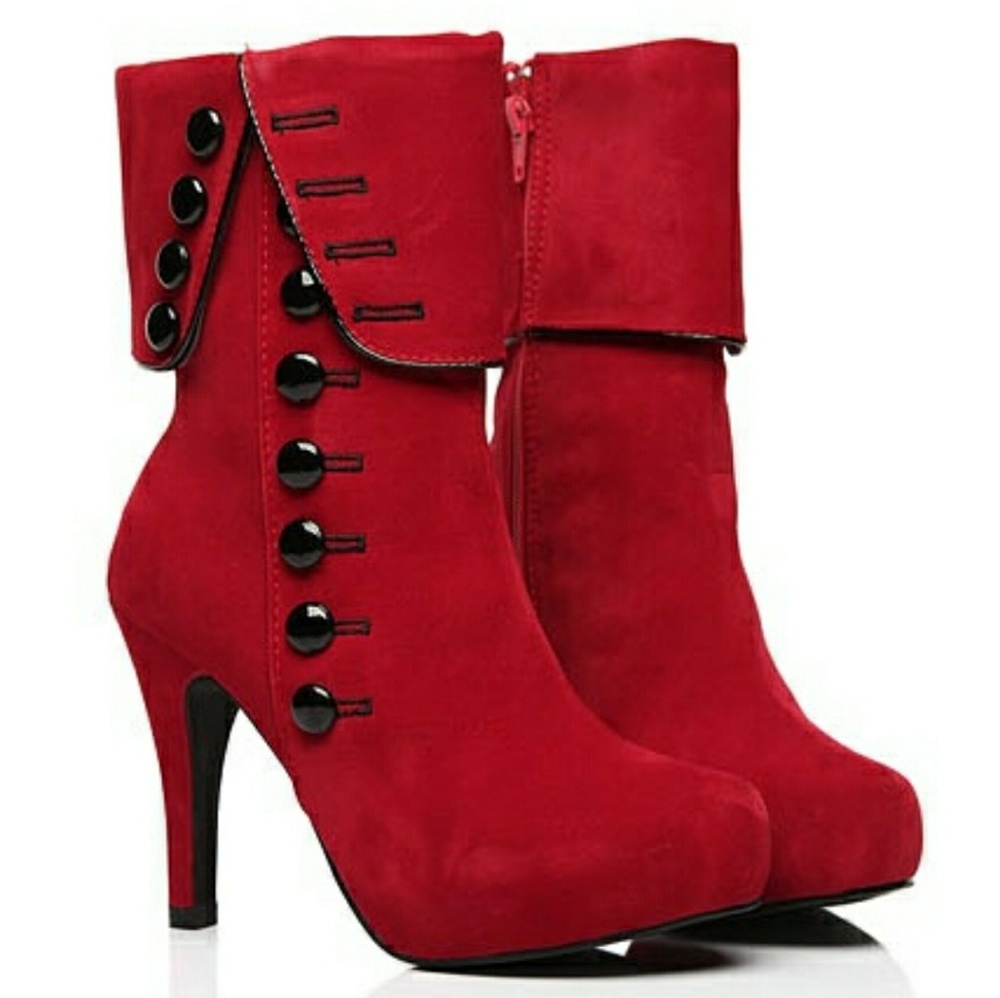 Suede high heeled boots